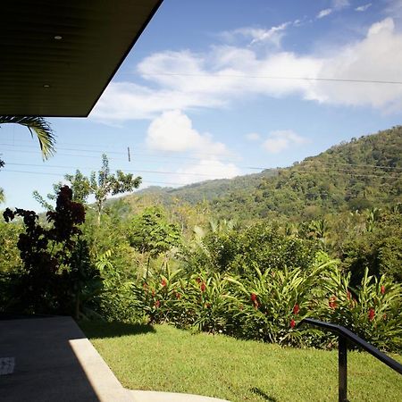 Jungle Home With King Beds -5 Minutes From The Beach ウビタ エクステリア 写真
